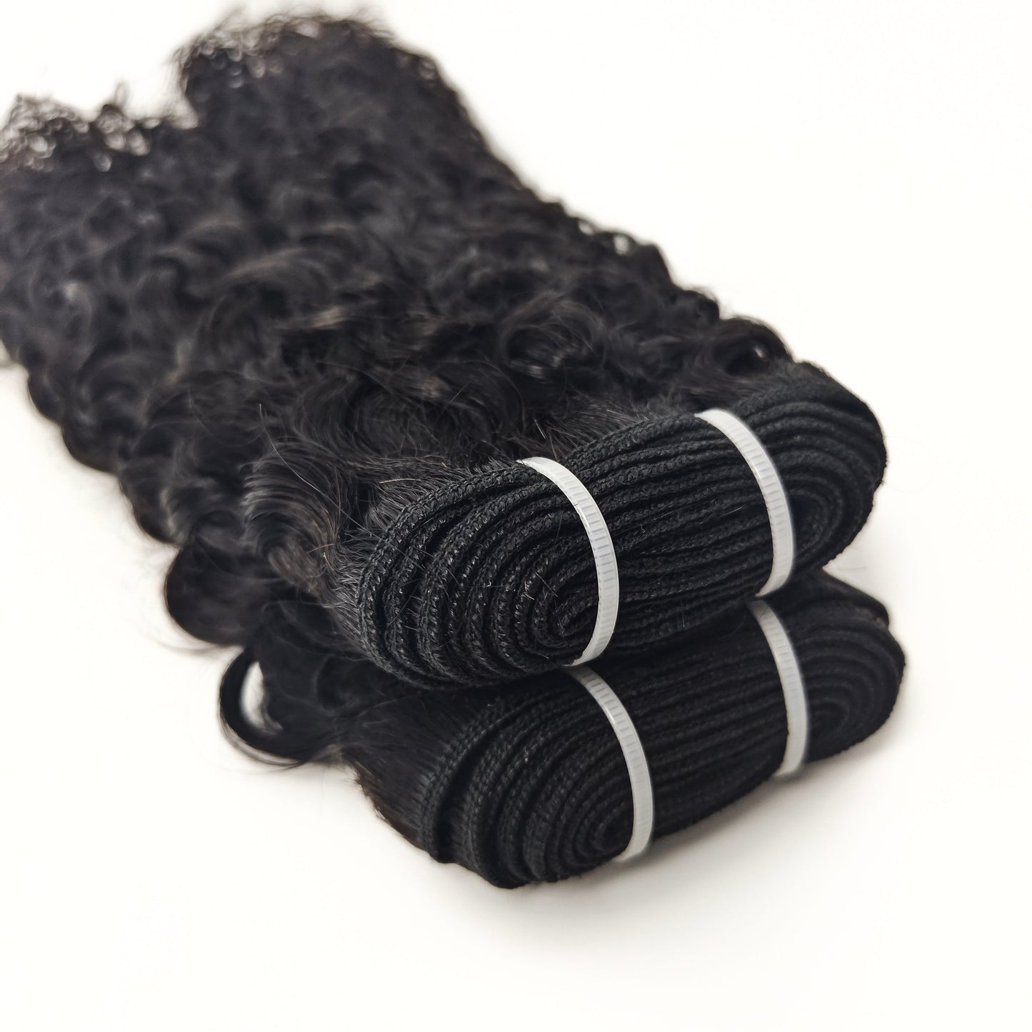 Wholesale Brazilian Hair Bundle Brazilian Virgin Human Hair with 3 Years Life Time curly